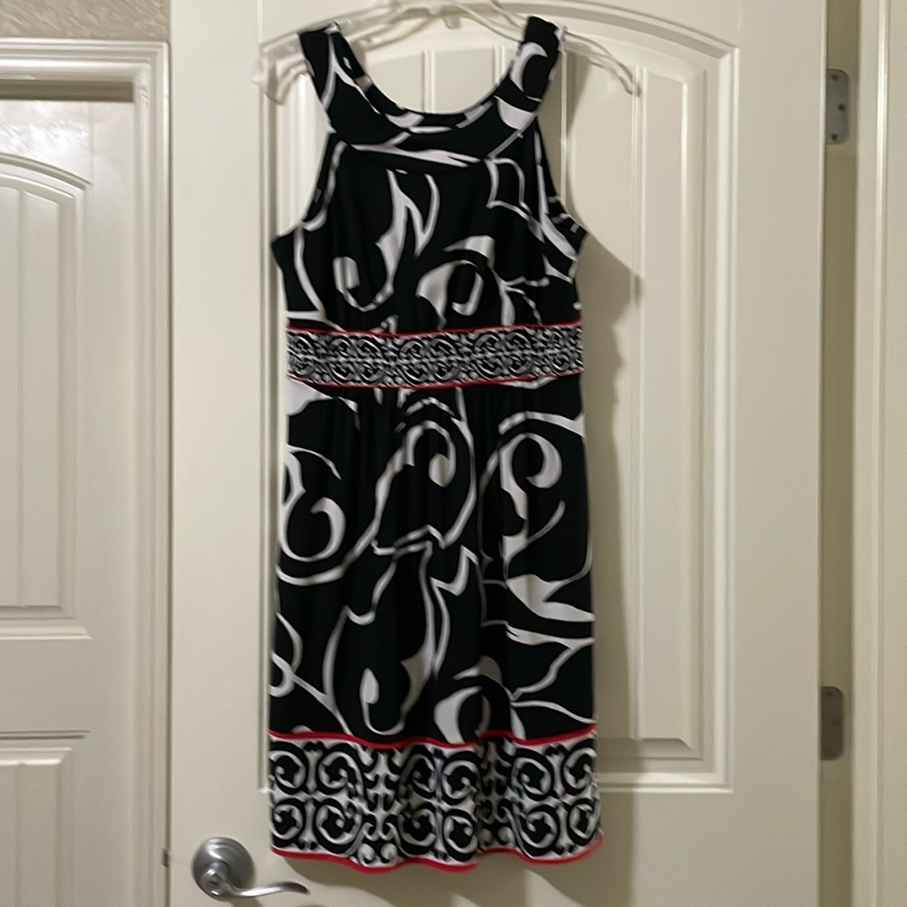 WHBM Medium Sleeveless black with white prints and‎ red trim Midi Dress